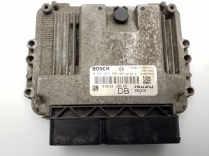 Motorsteuergerät - 55560810