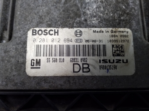 Opel Astra H (2004–2010) Engine control unit 55560810 - 3
