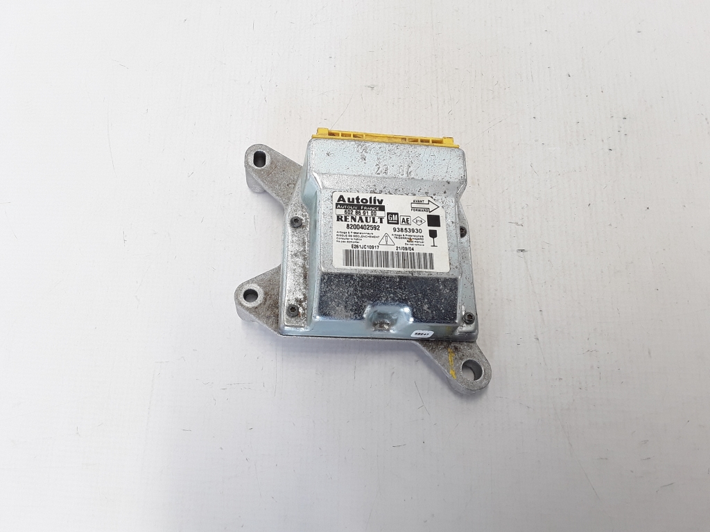 Used Opel Vivaro Airbag module 8200402592