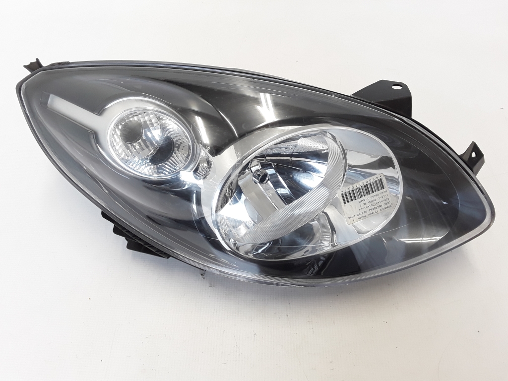 used-renault-twingo-headlights-7701063998