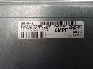 Ford Focus (2004–2011) Engine control unit 5M5112A650GF - 2
