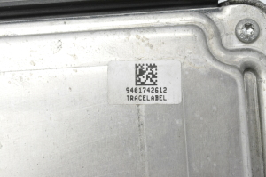Opel Insignia (2008–2017) Mootori juhtplokk 55574903 - 2