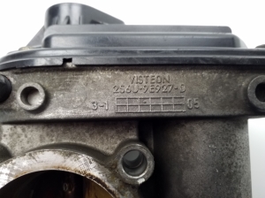 Ford Focus (2004–2011) Accelerator valve VP2S6U9E927D - 3