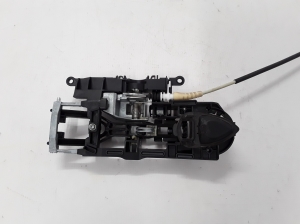 BMW 5 SERIES F10 (2010–2017) Rear side door exterior handle and its parts - 3