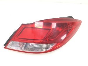  Rear corner lamp 