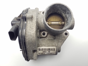 Drosselklappe - 2S6U9E927D