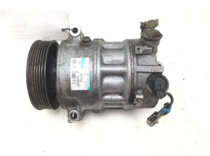  Air conditioner compressor 