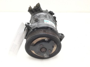  Air conditioner compressor 