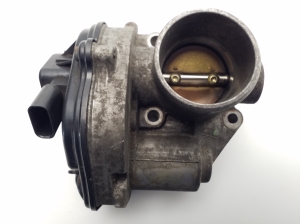 Ford Fiesta V (2002–2008) Gaasiklapp 2S6U9E927D - 2