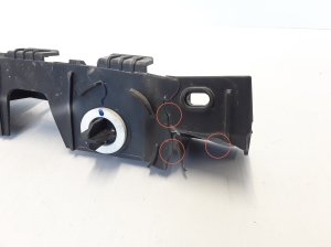 RENAULT Captur (2013–2019) Rear bumper bracket on the rear panel 850427020R - 2