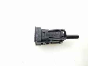 Mercedes Benz E-Class W211 (2002–2009) Feststellbremsschalter A0015458714 - 2