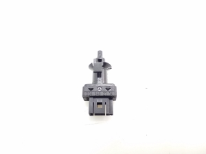 Clutch pedal switch - A0045452114