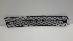  Front bumper lower grille 