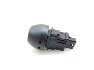 TOYOTA RAV 4 A3 (2005–2012) Differential lock switch 8472442020 - 3