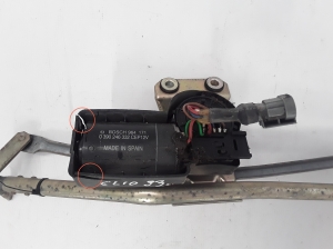 RENAULT Clio I (1990–1998) Scheibenwischermechanismus 7701034923 - 3