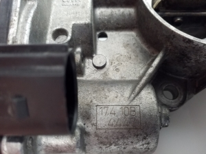  Accelerator valve 