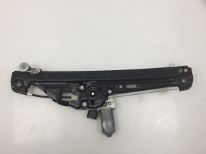BMW 5 SERIES E60 (2003–2010) Rear side door window regulator and its parts 7034388S - 3