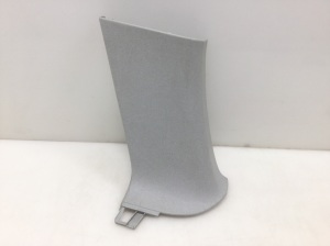   Interior trim of the rear strut  - 1T0867246 