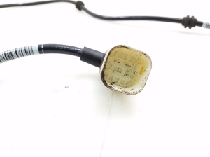 Mercedes Benz E-Class W213 (2017–2026) Bremsbelagverschleißsensor hinten A2135402905 - 4