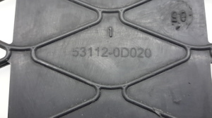 TOYOTA Yaris (1999–2005) Priekšējā bampera apakšējā reste 531120D020 - 3