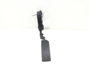 Gaspedal - 18002CA100
