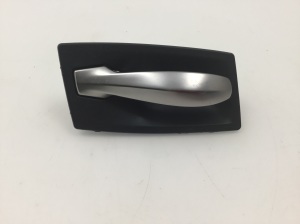 Esiukse sisemine avamiskäepide - 70342889