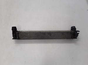  Intercooler radiator 