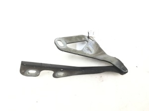 Opel Astra H (2004–2010) Hood hinge 13195721 - 2