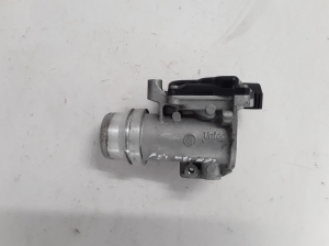  Accelerator valve 