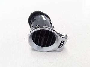 Dashboard air vent grilles - 68750JY00AG