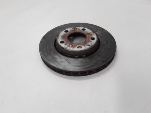   Brake disc front 