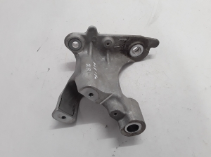 RENAULT Megane IV (2016–2022) Front subframe bracket 548500910R - 2