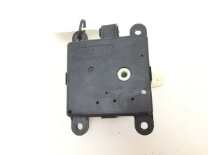 Heater flap actuator - 3F12030820