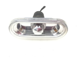 Front fender turn signal - 2K0949117