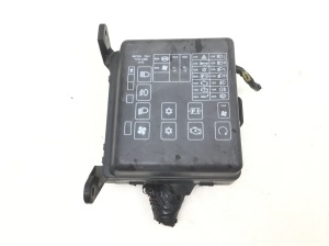 Fuse box bracket under the hood - 72543061
