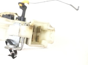 NISSAN Almera Tino V10 (2000–2006) Front door lock 8055361U66 - 2