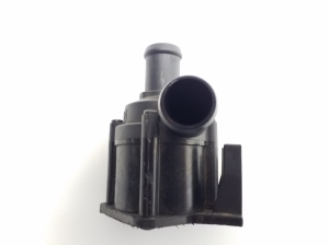 AUDI A4 B8 (2007–2016) Auxiliary water pump 06H121601J - 2