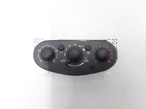 Dacia Logan II (2012–2026) Heater control panel 275106111R - 3