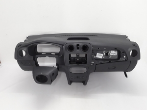   Armatuurlaud ja selle osad  - 681004784R 