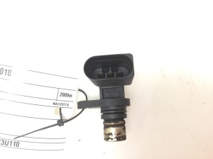 AUDI A8 D3 (2002–2010) Crankshaft position sensor 06A905161A - 2