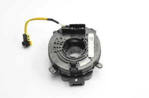 Opel Astra J (2009–2017) Rooli airbagi lint 20817720 - 4