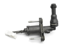 Opel Insignia (2008–2017) Kupplungsgeberzylinder 55561916 - 2