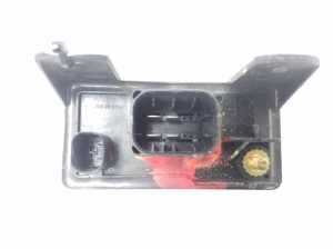 Mercedes Benz Vito W639 (2003–2014) Glow plug relay A0255452832 - 3