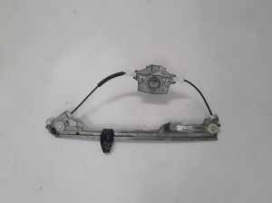 RENAULT Modus (2004–2012) Aizmugurējo durvju logu pacēlājs 8200219258 - 2