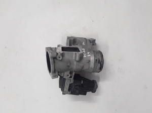  EGR valve 