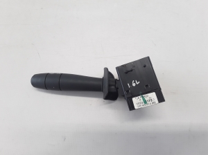 Dacia Logan I (2004–2012) Windshield wiper switch 8200213173 - 3