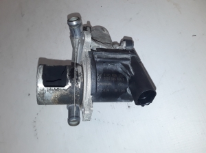  EGR valve 