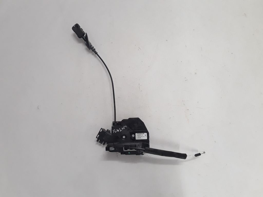RENAULT Fluence (2009–2017) Tagumise külgukse lukk 825030019R RENAULT Fluence (2009–2017) Tagumise külgukse lukk 825030019R
