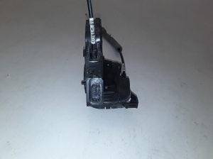 RENAULT Captur (2013–2019) Rear side door lock 825012422R - 3
