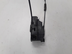 RENAULT Clio III (2005–2012) Esiukse lukk 8200350752 - 2